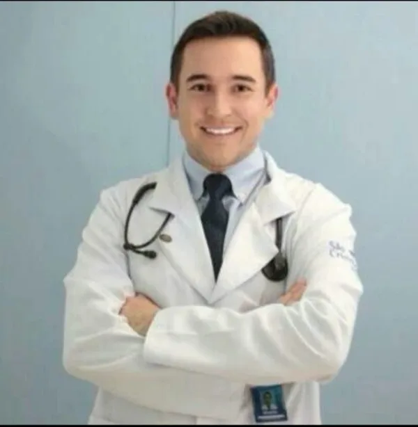 Dr. Eduardo Iared